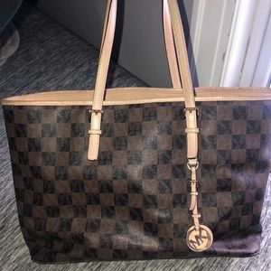 Micheal Kors oversized checkered tote